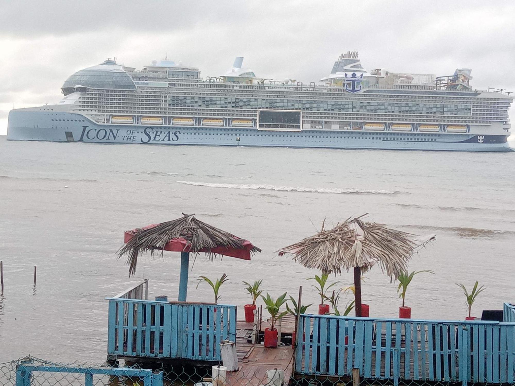 Hotel Victoria S Beach House Flowers Bay Exterior photo